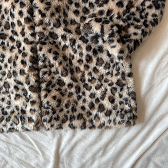 Vintage Style Leopard Faux Fur Jacket - Picture 5 of 6